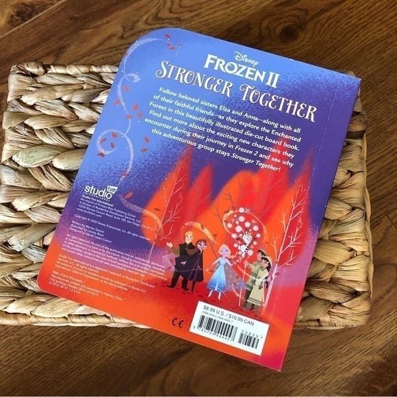 Children’s book: Disney: Frozen 2: Stronger Together board book - Picture 3 of 3